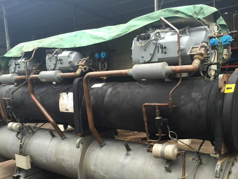 活塞水冷冷水機