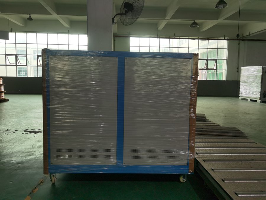 螺桿式冷水機冷卻管怎么清洗？方法流程解析